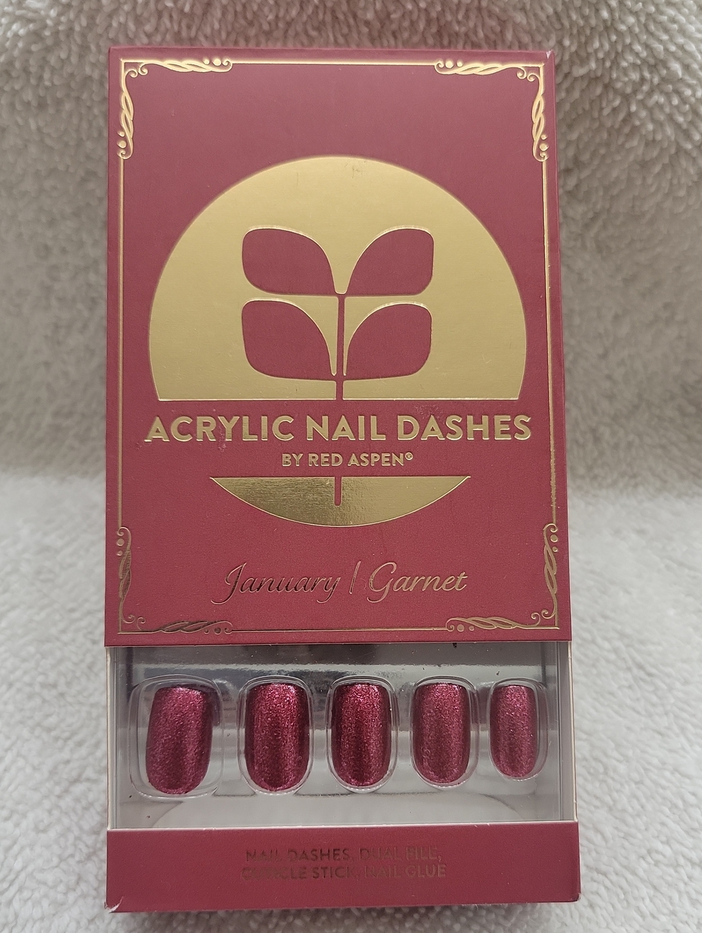 Red Aspen Nail Dashes
